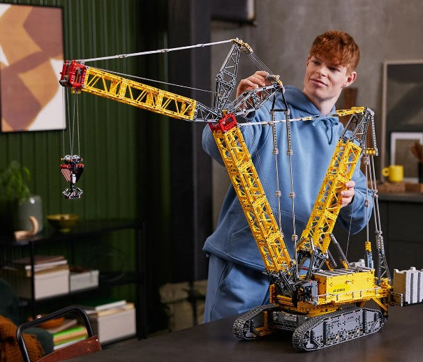 Lego® Technic 42146 - Кран С Гъсеничен Ход Liebherr Lr 13000