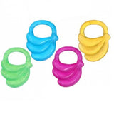 1016 Гризалка Банан Babyono Син --- BebeMama