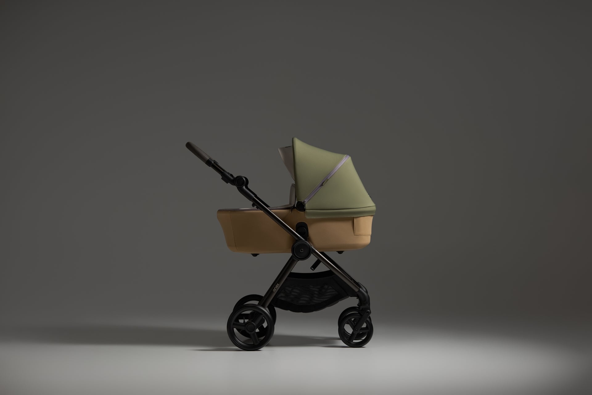 Бебешка Количка Iq Hugg Special Edition All In One Anex