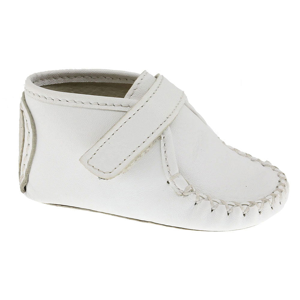 2120500 Обувки Бели N15 --- BebeMama