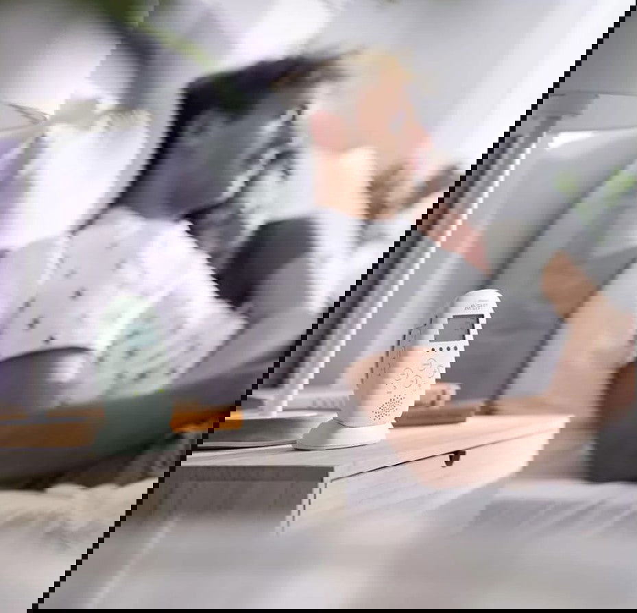 Dect Бебефон С Тих Нощен Режим За Родители Scd721/26 --- BebeMama