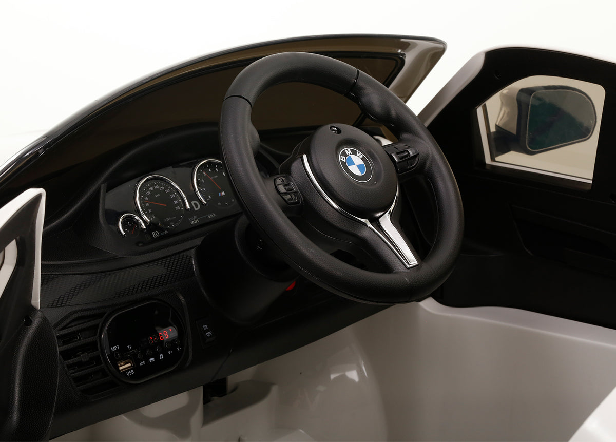 Akkumulátoros autó, licencelt BMW X6m fekete Kikkaboo