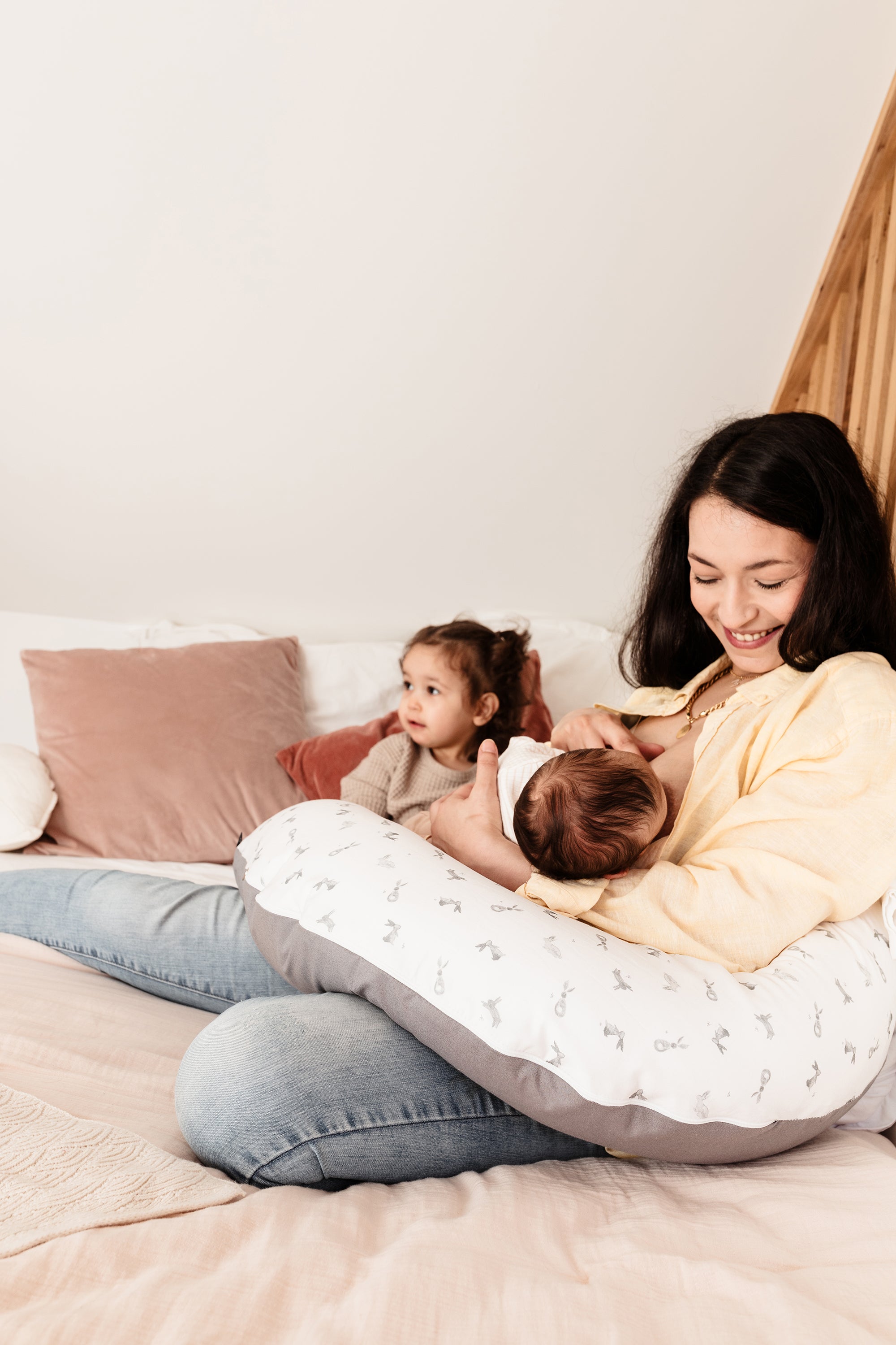 Възглавница За Бременни И Кърмене Зайчета Candide