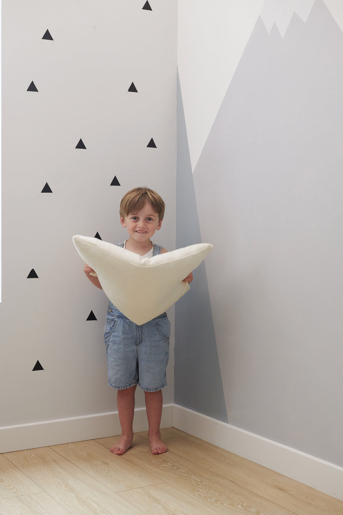 Детска Органична възглавница 60x40 Candide --- BebeMama