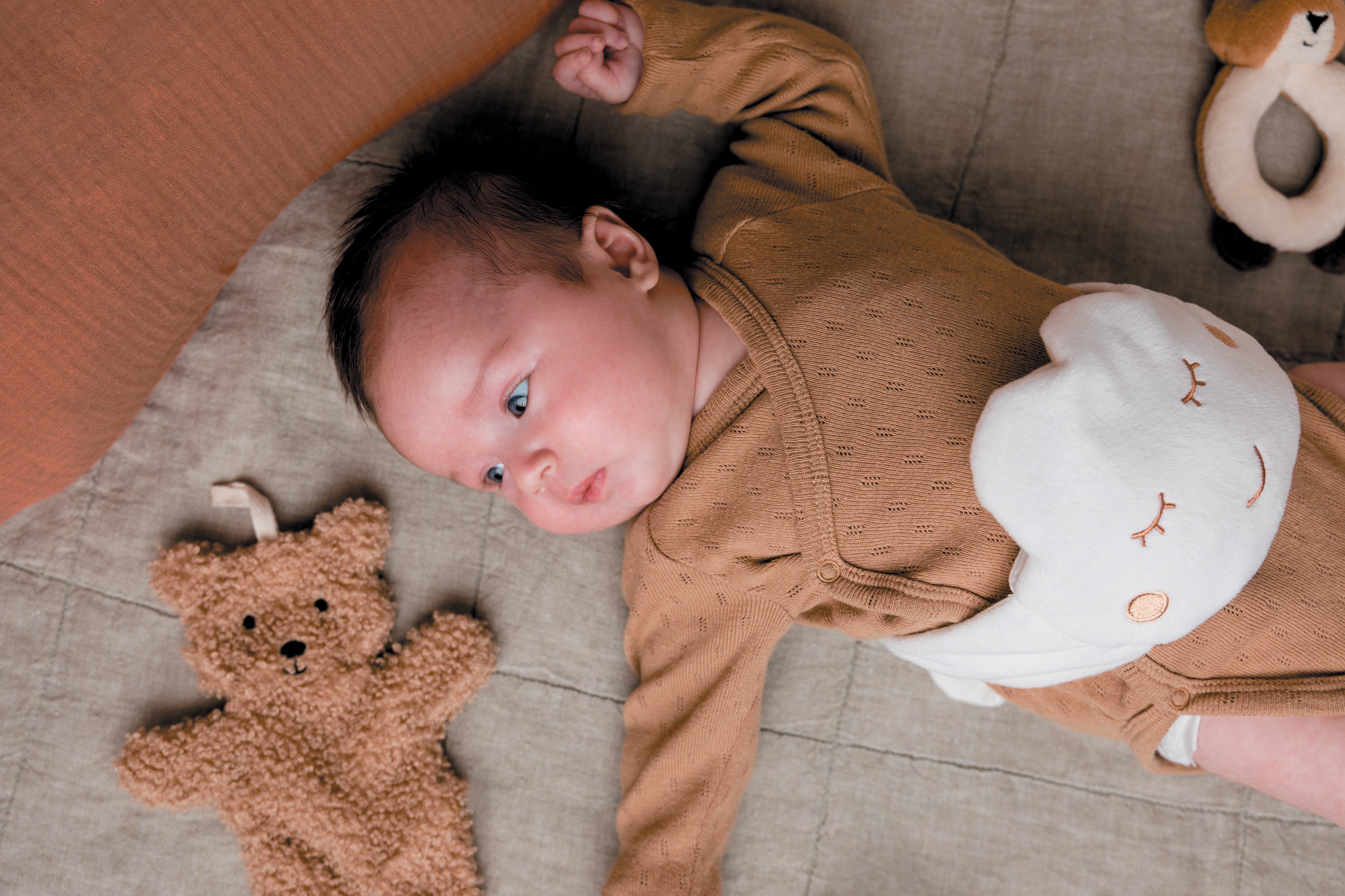 Мини Масажен Колан За Облекчаване На Колики Tineo --- BebeMama