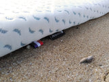Saltea de călătorie prietenoasă cu oceanul, fabricată din plastic reciclat colectat din ocean, 60x120cm (grosime 4cm), Candide