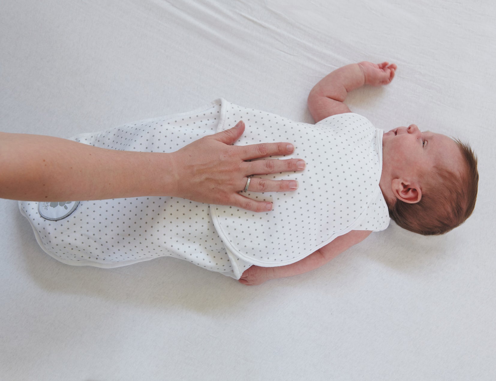 Антистрес Пелена За Повиване Candizen Звезди Candide --- BebeMama