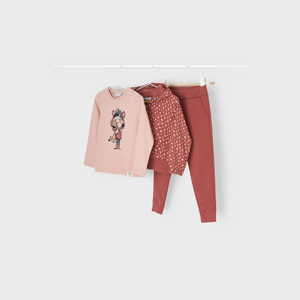 4856 Анцуг 3 Части Бежов 6 --- BebeMama