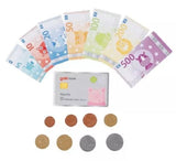 Pénz játékkártyával együtt