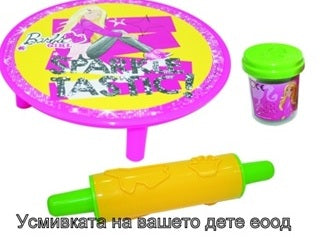 Барби Работен Плот С Уред За Моделиране С 1 Кофа Пластелин Размер На Опаковката 27Х20Х8 Размер На Масата 19Х6