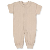 T3878 Basic 25 Bézs Kezeslábas 0-1hó 56cm Bebetto