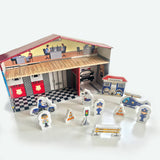 Говореща И Разказваща На Български Игра Профисии Полицейски Участък И Станция И Фигурки С Добавена Реалност 41Х26Х10 На 16 Езика