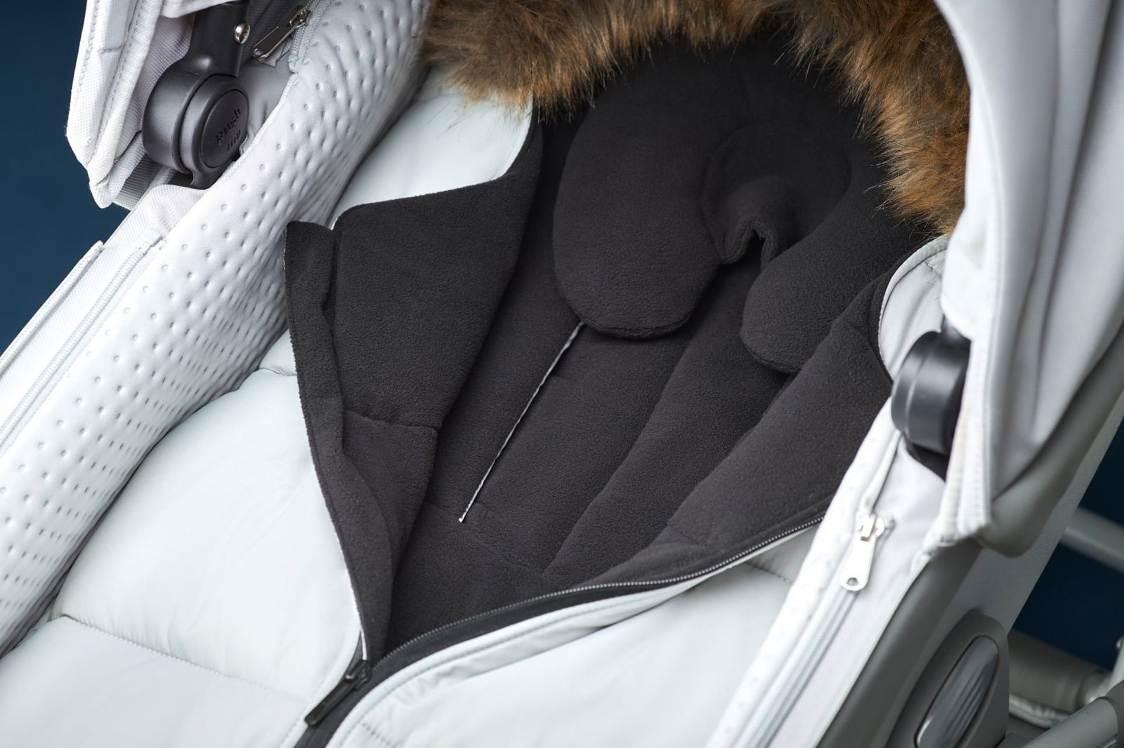 Anex-Зимно Чувалче За Бебешка Количка Wom 0+ --- BebeMama