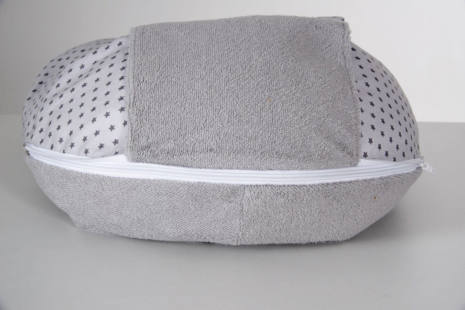 Multirelax Възглавница За Майчинство И Кърмене 3В1 Звезди Tineo --- BebeMama