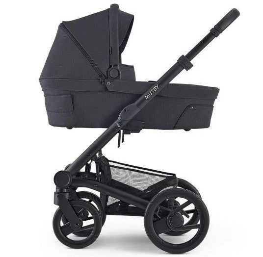 Mutsy Nio Шаси Черен Черна Дръжка Черни Колела + Кош + Седалка North Черен --- BebeMama