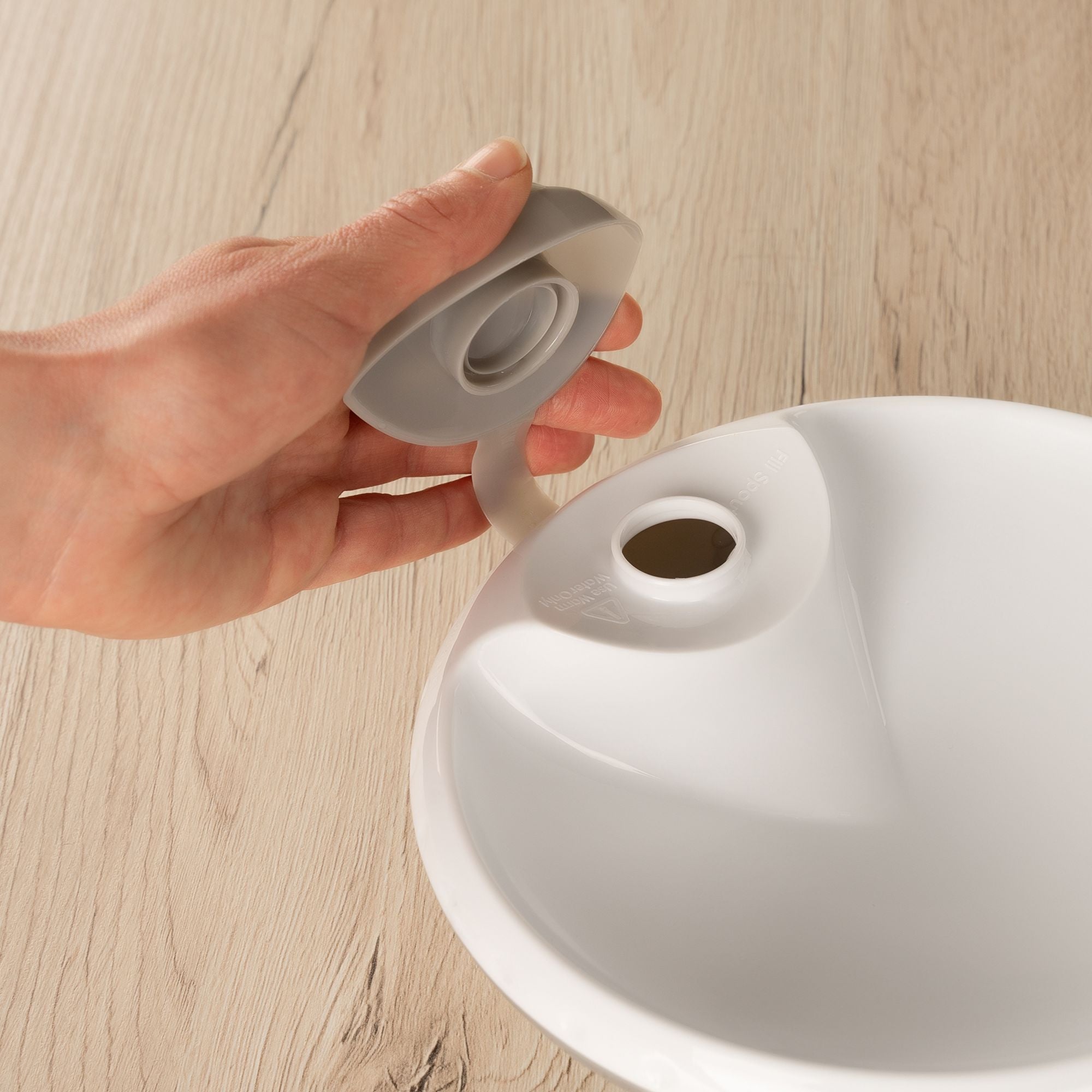 Încălzitor de bol pentru hrănirea bebelușilor Reer cu ventuză