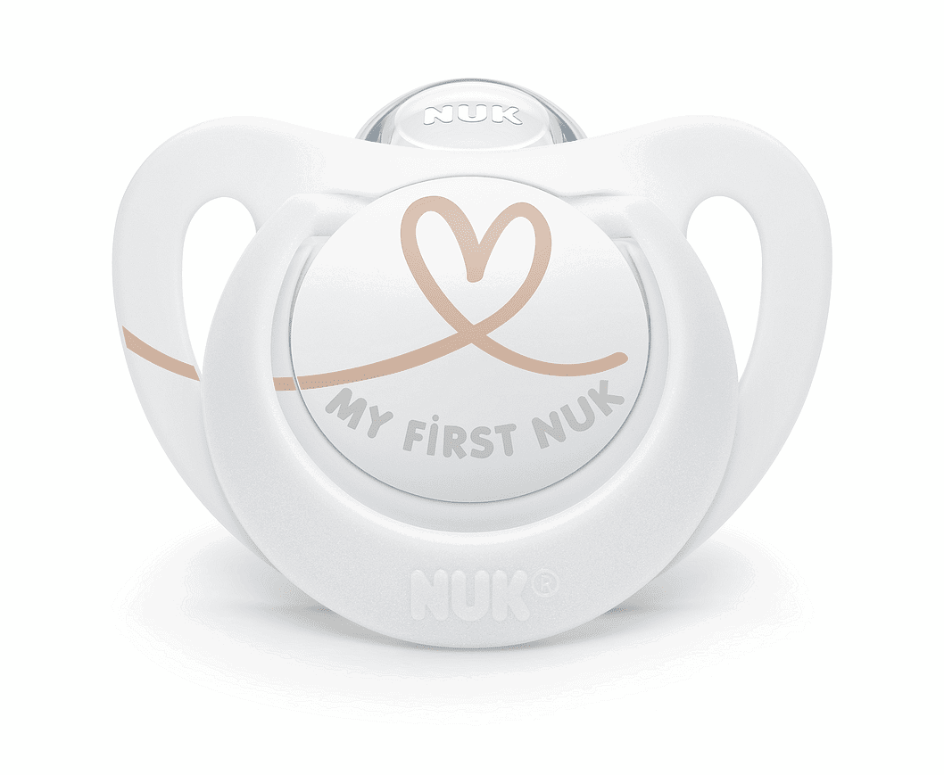 Nuk Биберон Залъгалка Силикон 0-6Мес. 1Бр. Star + Box - Бяло Със Сърце --- BebeMama