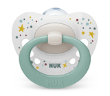 Nuk Биберон Залъгалка Силикон 0-6 Мес. 1Бр Signature + Кутийка За Съхранение И Стерилизация В Микровълнова - Бяла Със Зелена Дръжка --- BebeMama