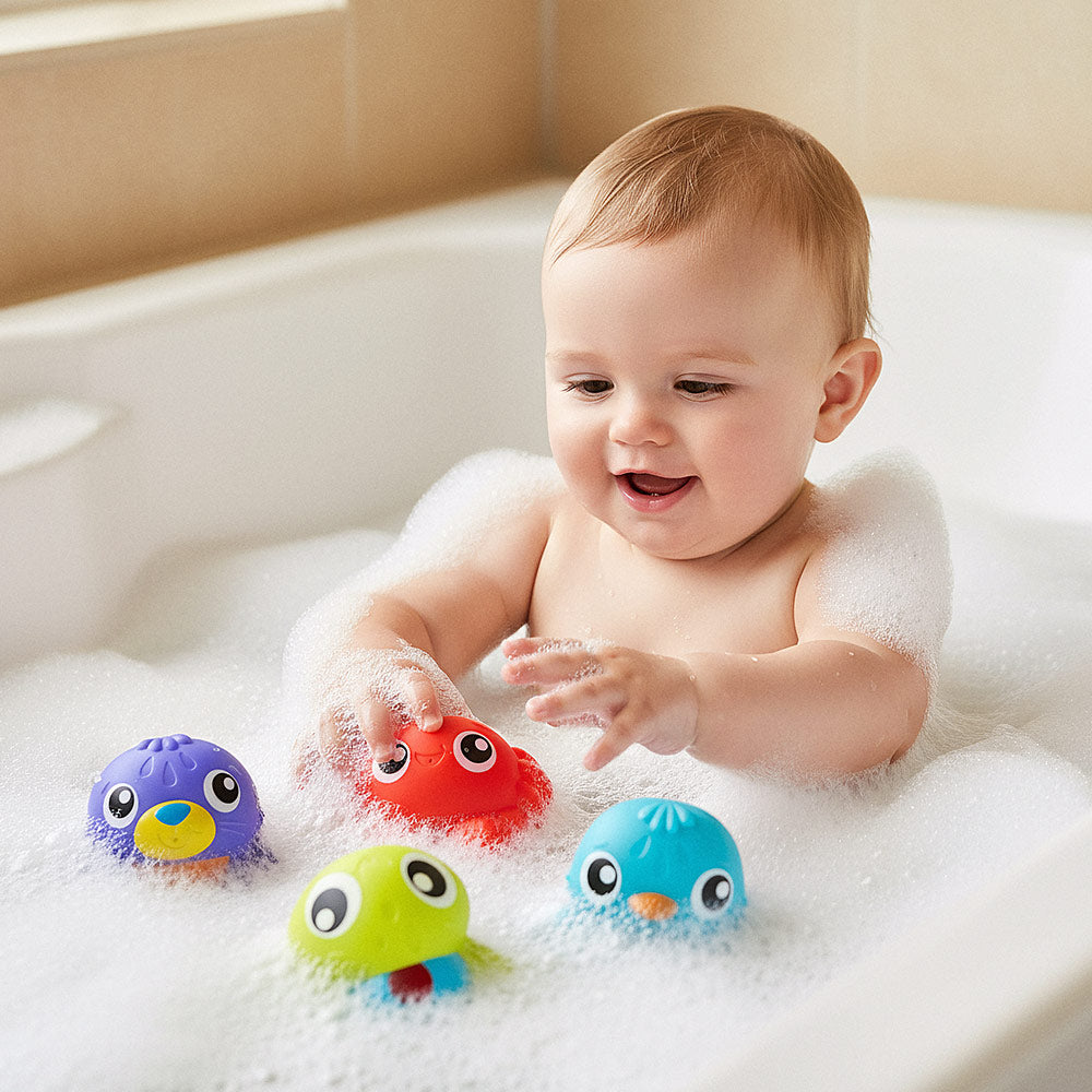 Комплект От 7 Броя Весели Приятели За Баня 9м+ Playgro