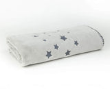 Pielsa - Памучно Одеяло С Бродерия 80Х110 См Сиво Кутия --- BebeMama