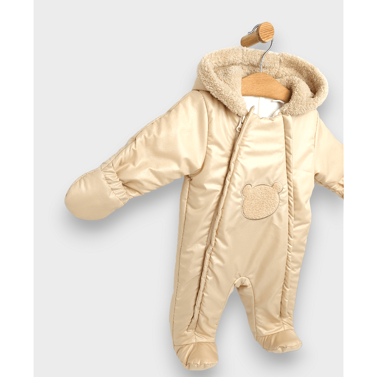 Rainy Космонавт Пухено мечеръст 68 см.4-6 мес. Бежов --- BebeMama