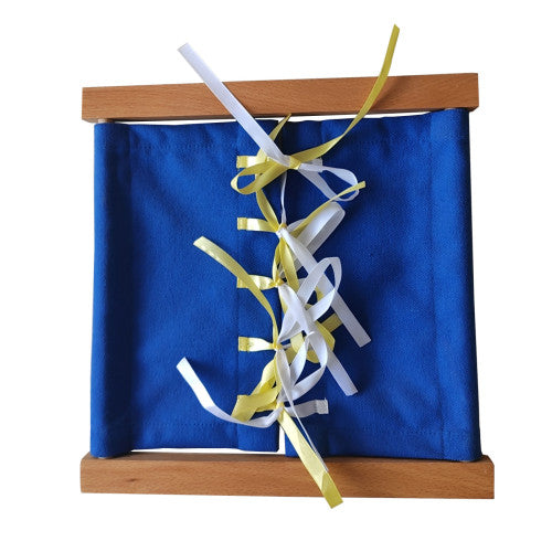 Монтесори Рамка За Закопчаване - Панделки - Занимателни Играчки - Smartbaby - BebeMama