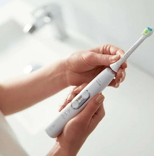 Комплект Четки За Зъби Protectiveclean 6100 2 Броя Бели Philips Sonicare