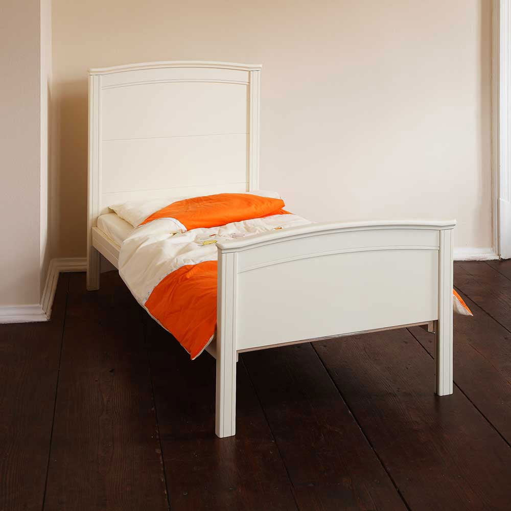 Satler Lip Sonja Трансформиращо Се Бебешко Легло - Бяло --- BebeMama