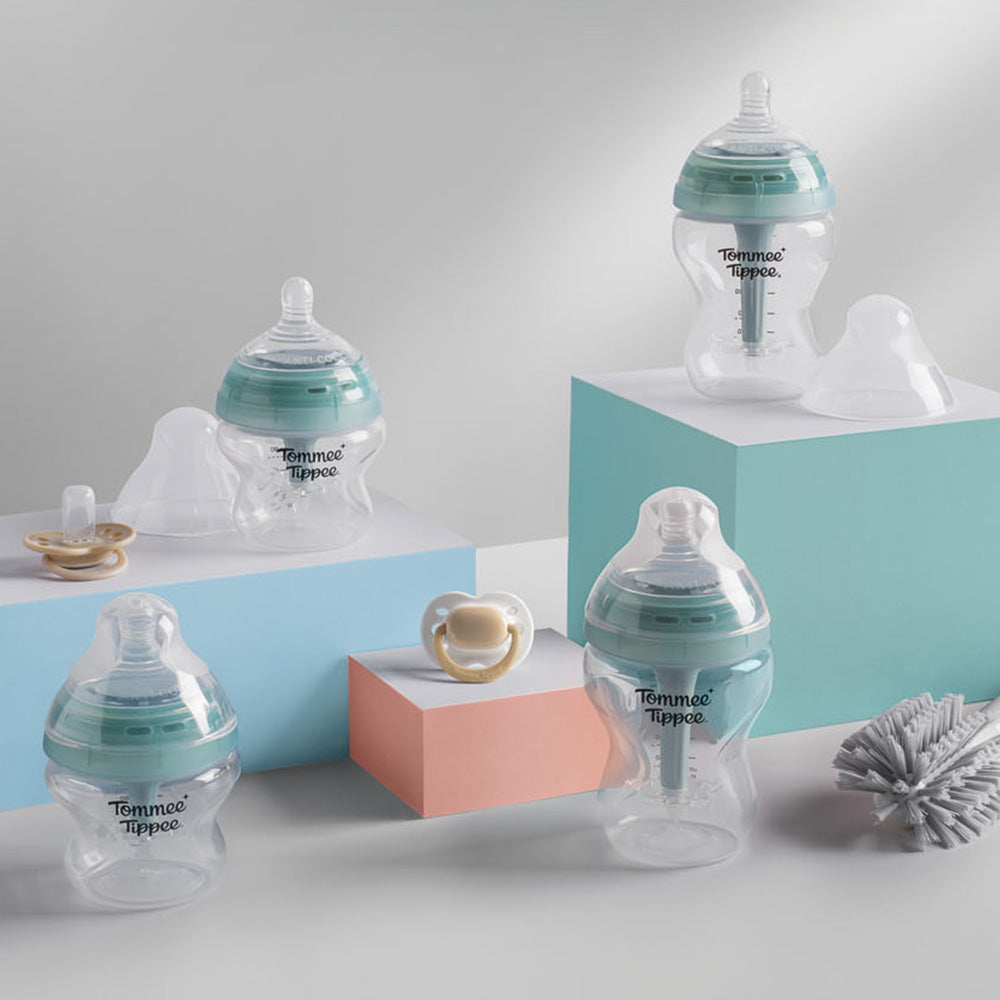 Комплект За Новородено Advanced Anti Colic Самостерилизиращи Шишета + Залъгалки, 0м+ Tommee Tippee