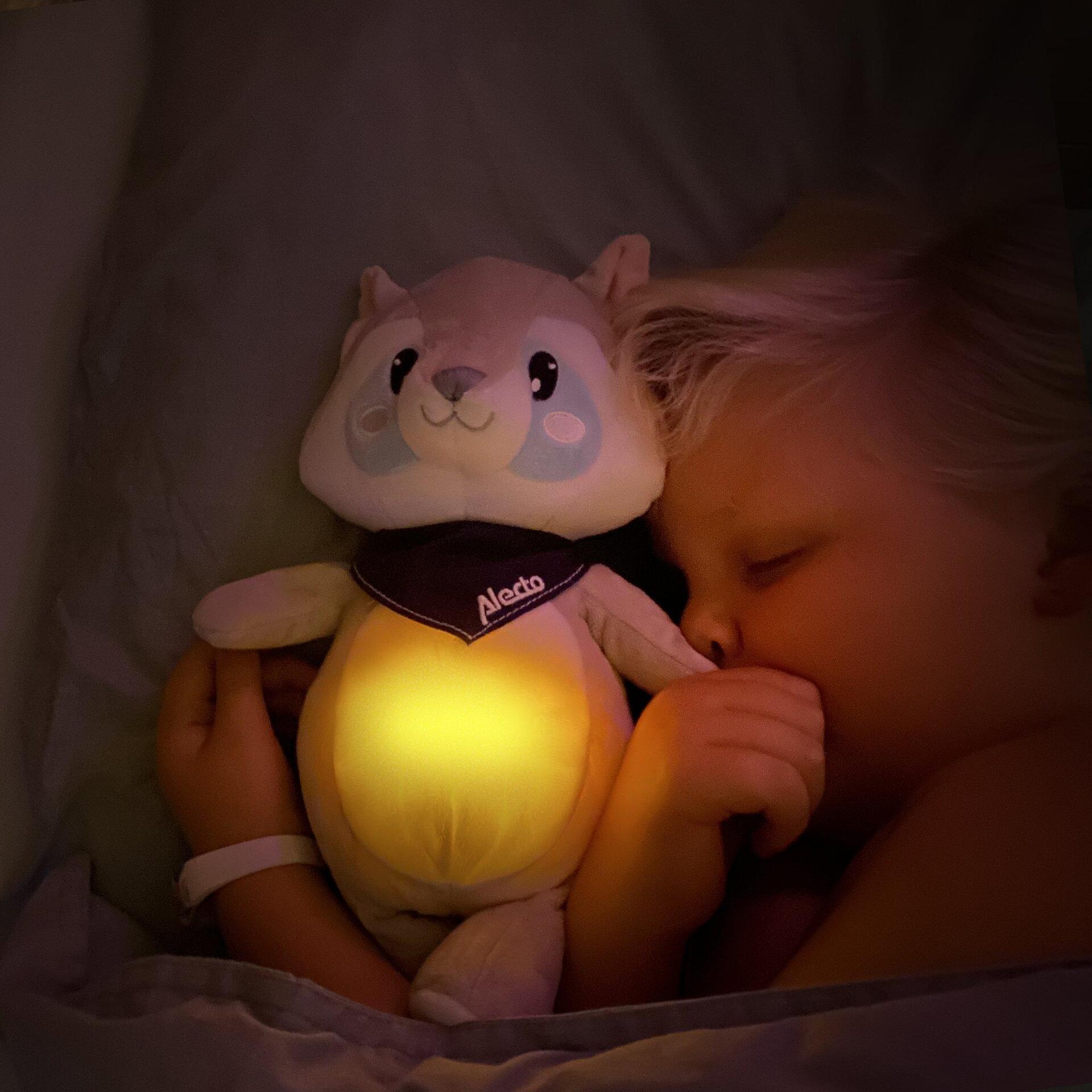 Плюшена Играчка Raccoon С Мелодии И Светлина Bc351 Alecto