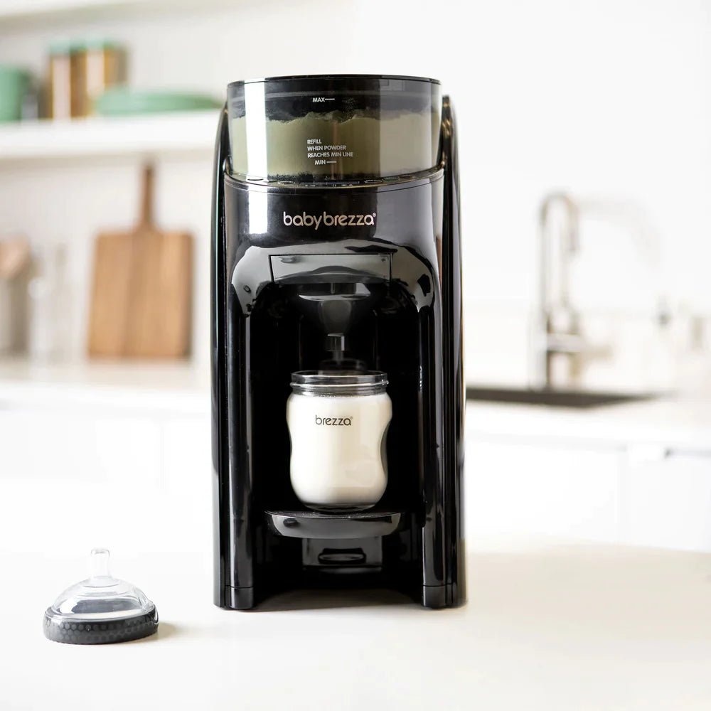 Уред За Приготвяне На Адаптирано Мляко Formula Pro Advanced Black Baby Brezza