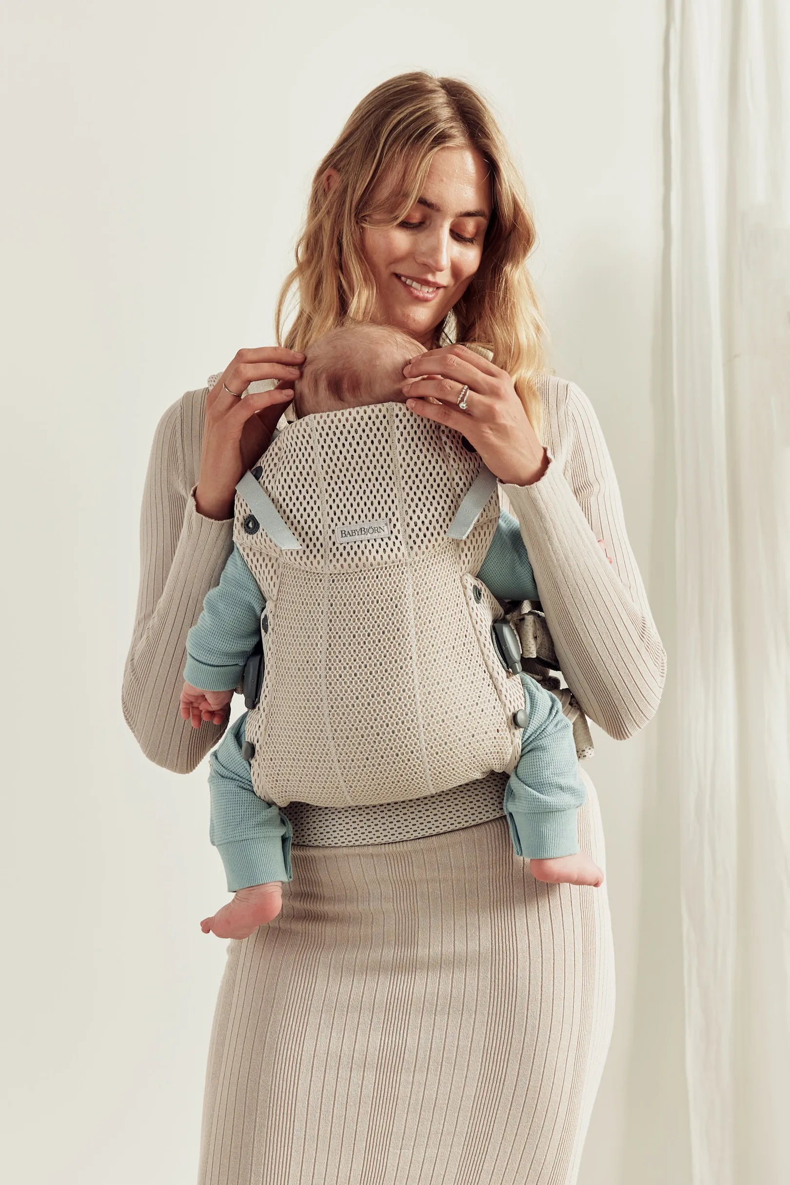 Бебешка Ергономична Раница Harmony, Mesh 3d, Cream Babybjörn