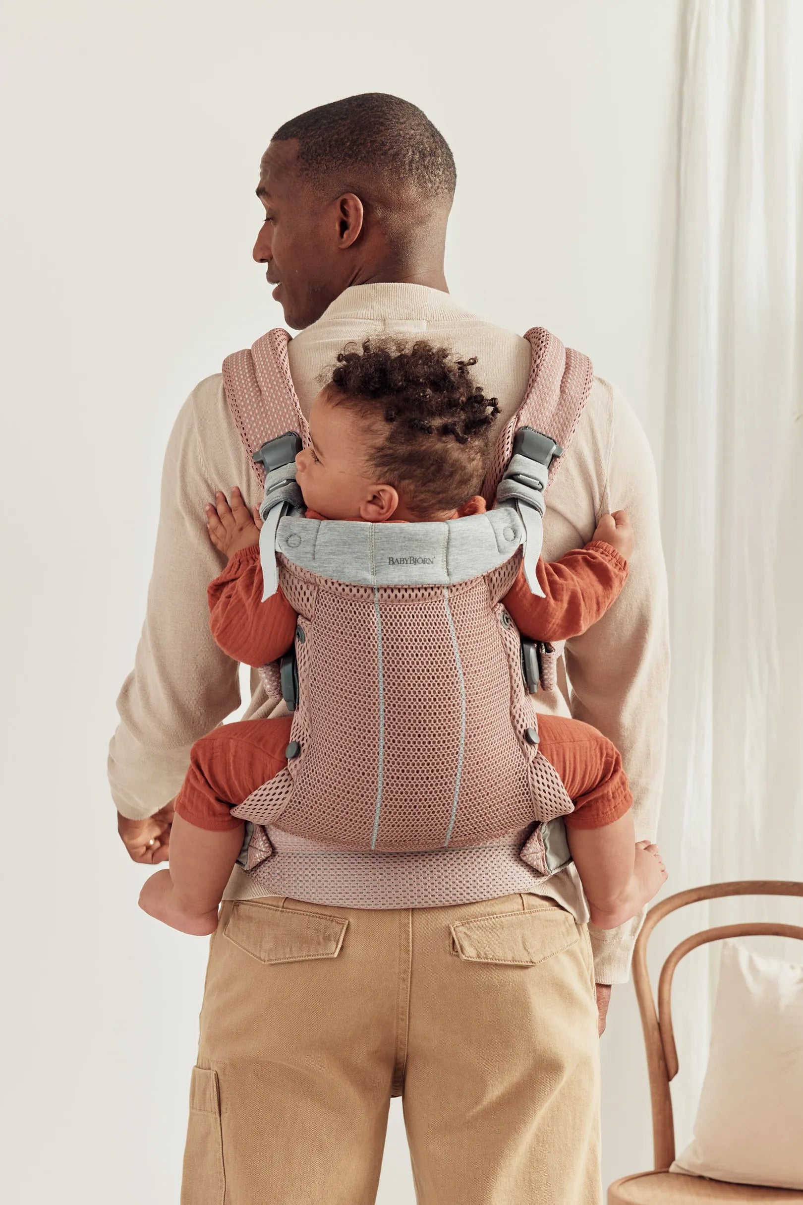 Бебешка Ергономична Раница Harmony, Mesh 3d, Dusty Pink Babybjörn