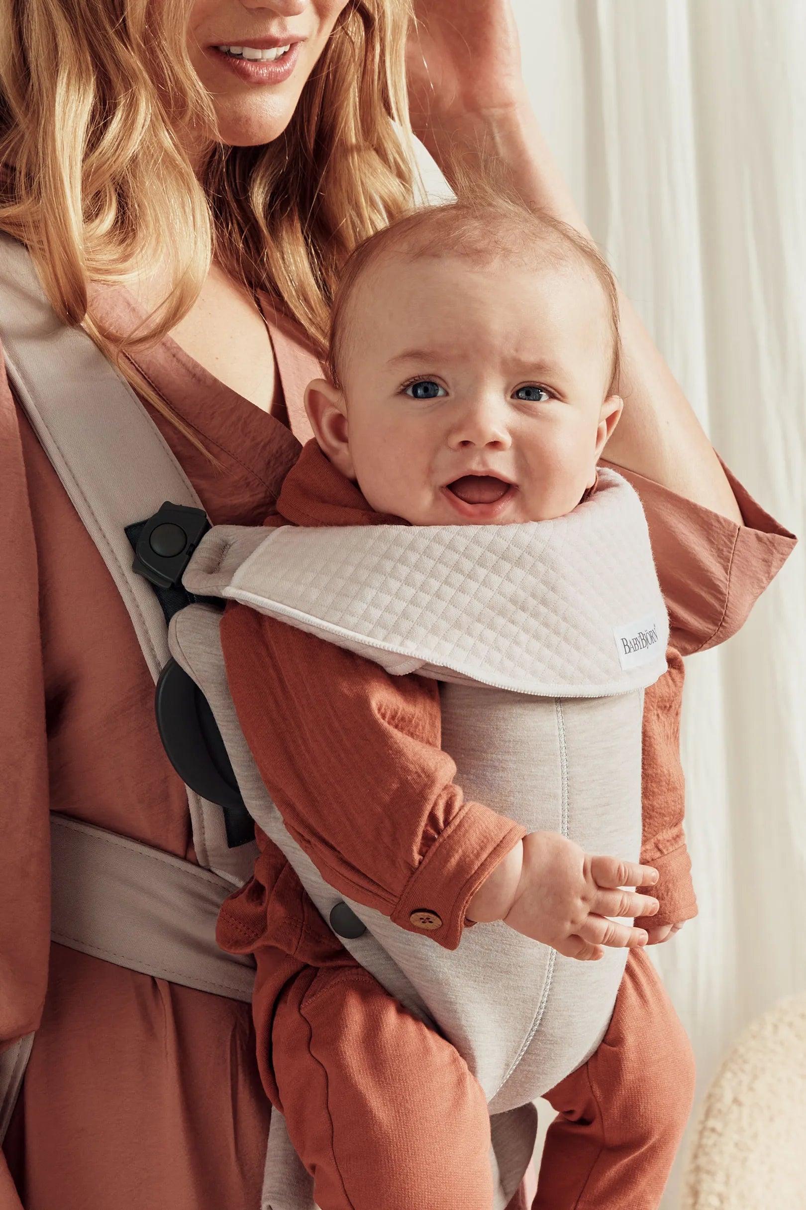 Бебешка Ергономична Раница Mini, Jersey 3d, Light Beige Babybjörn