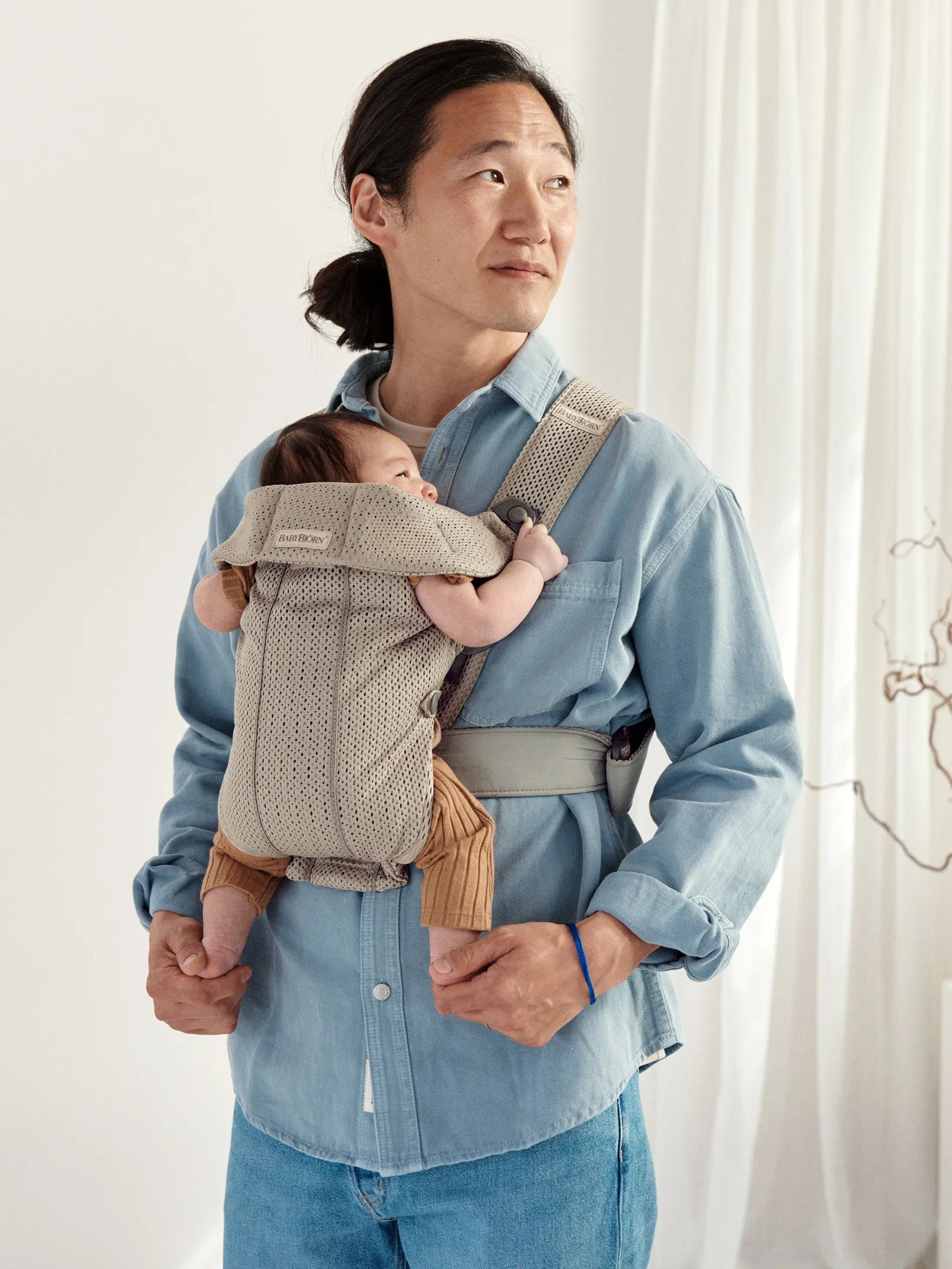 Бебешка Ергономична Раница Mini, Mesh 3d, Grey Beige Babybjörn