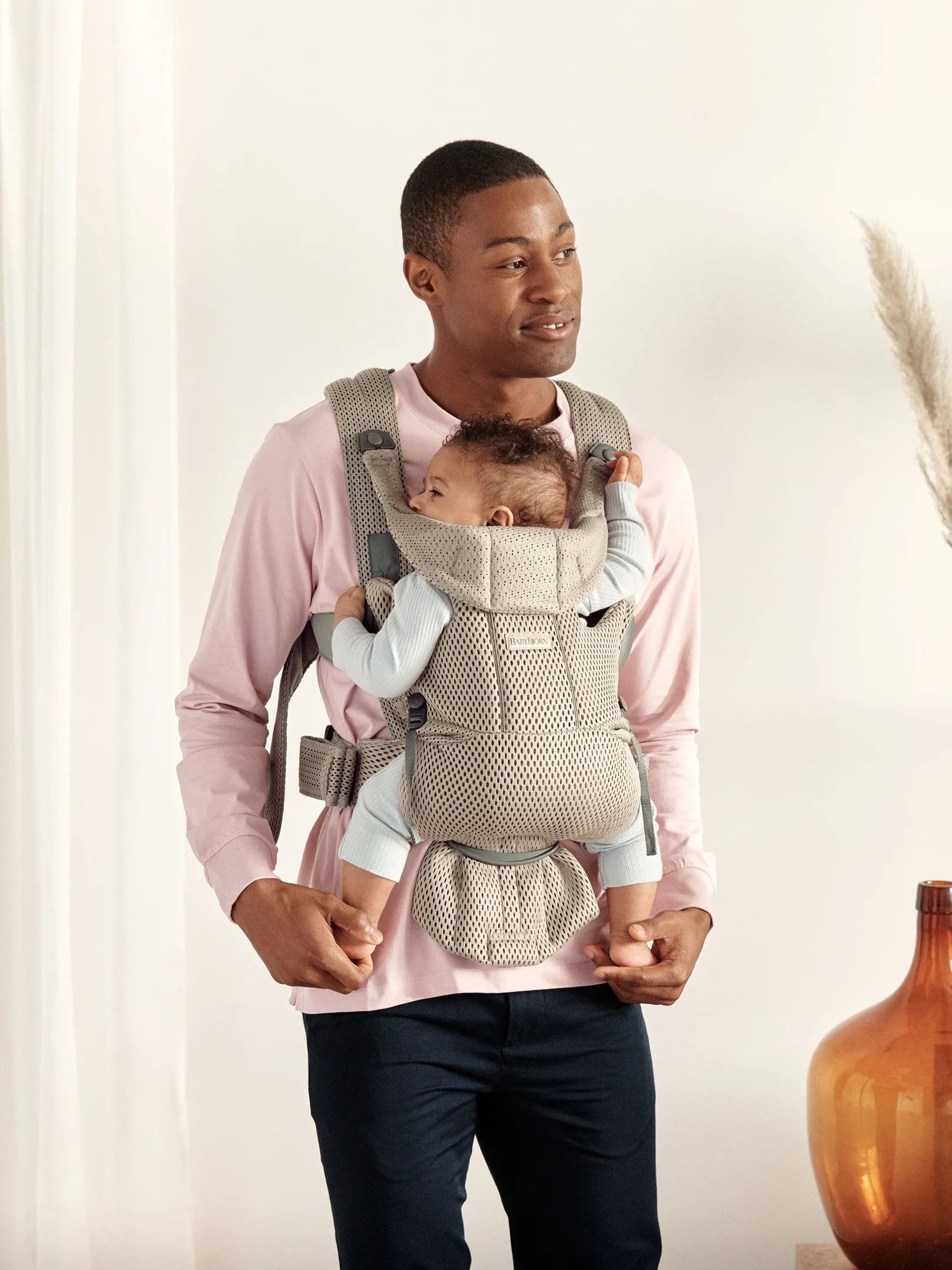 Бебешка Ергономична Раница Move, Mesh, Grey Beige Babybjörn