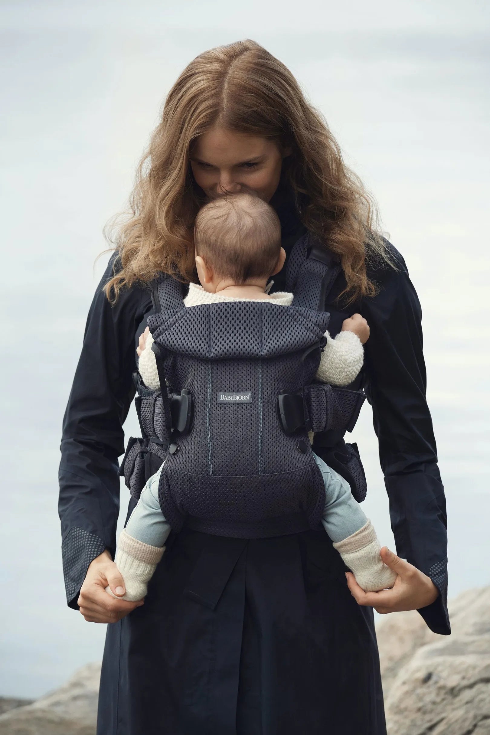 Бебешка Ергономична Раница One, Air Mesh 3d, Anthracite Babybjörn