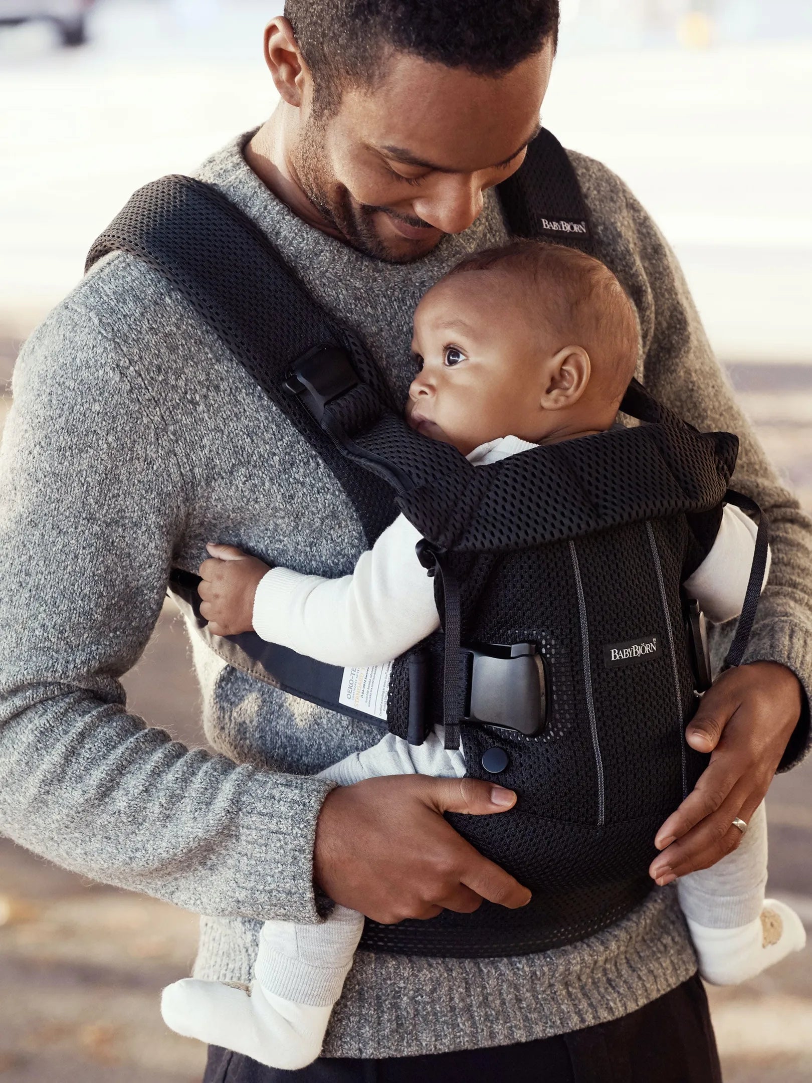 Бебешка Ергономична Раница One, Air Mesh 3d, Black Babybjörn