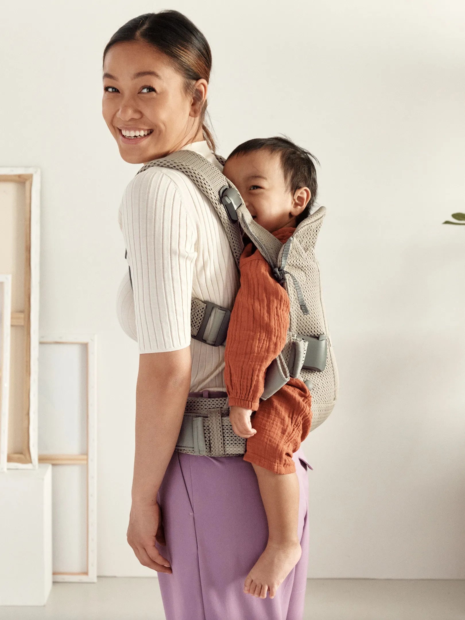 Бебешка Ергономична Раница One, Air Mesh 3d, Grey Beige Babybjörn
