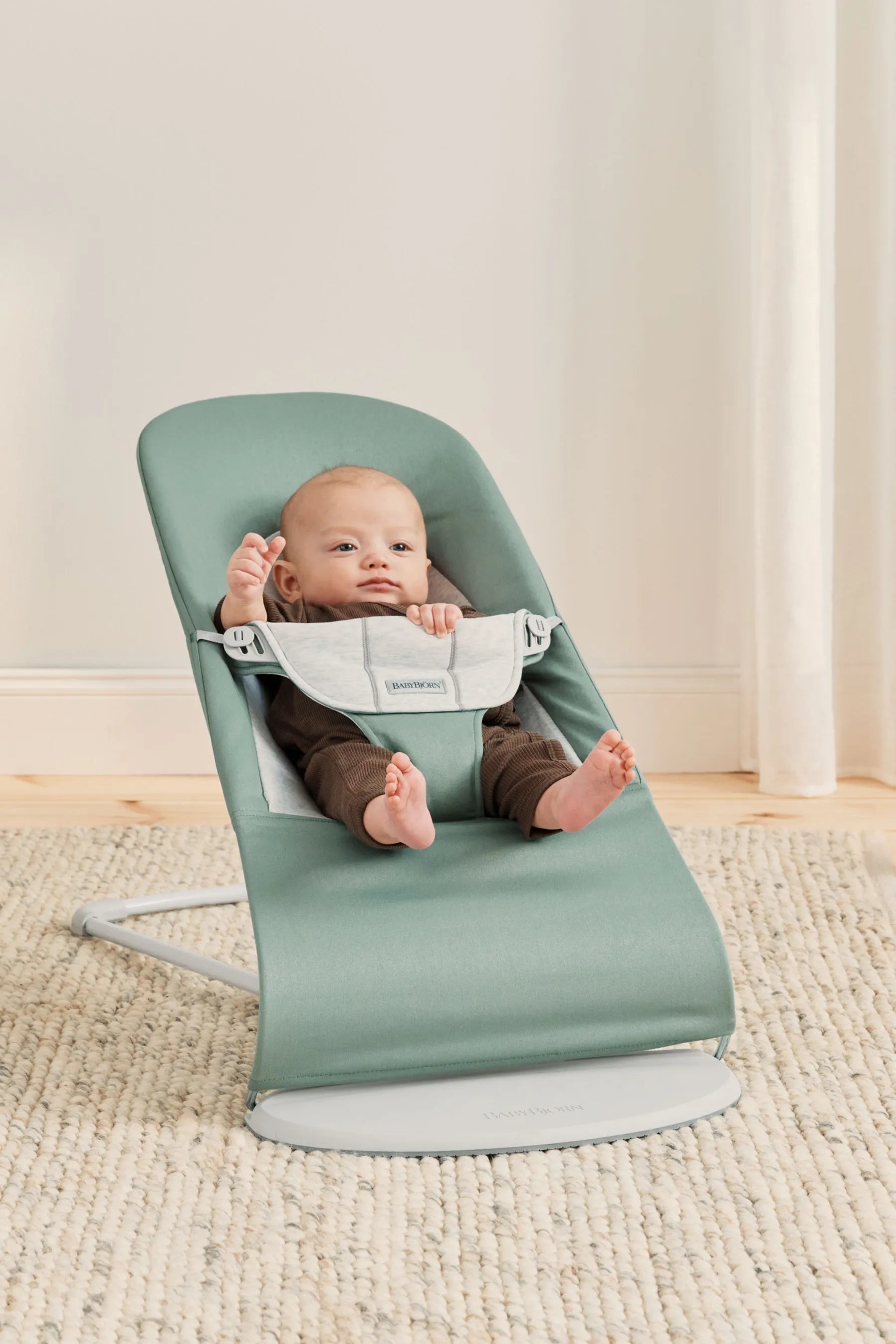 Бебешки Шезлонг Balance Soft Cotton Jersey Light Sage Grey Woven Jersey Babybjörn