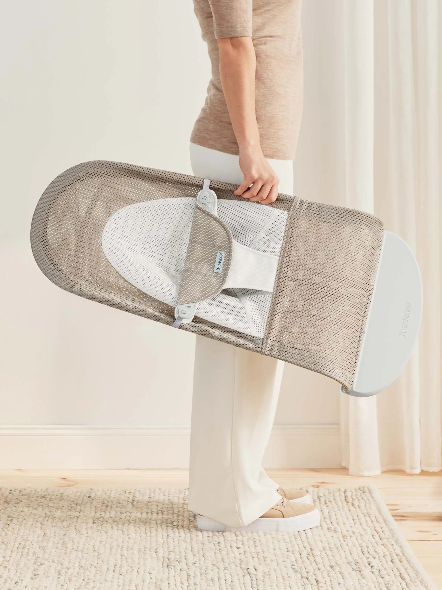 Бебешки Шезлонг Balance Soft Mesh Grey Beige White Babybjörn