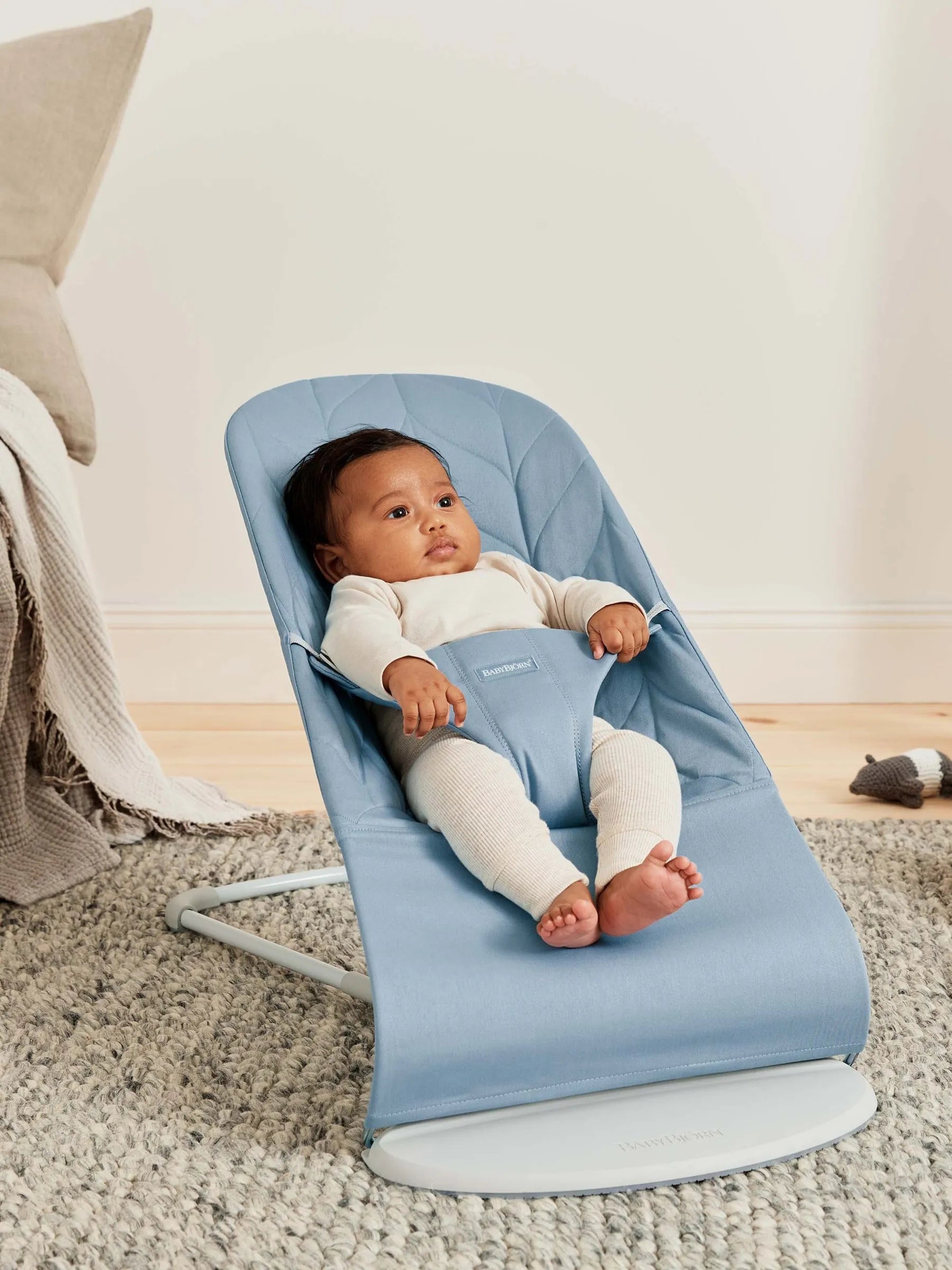 Бебешки Шезлонг Bliss Blue (petal Quilt, Woven) Babybjörn