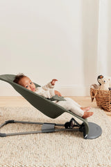 Бебешки Шезлонг Bliss Dark Green (petal Quilt, Woven) Babybjörn