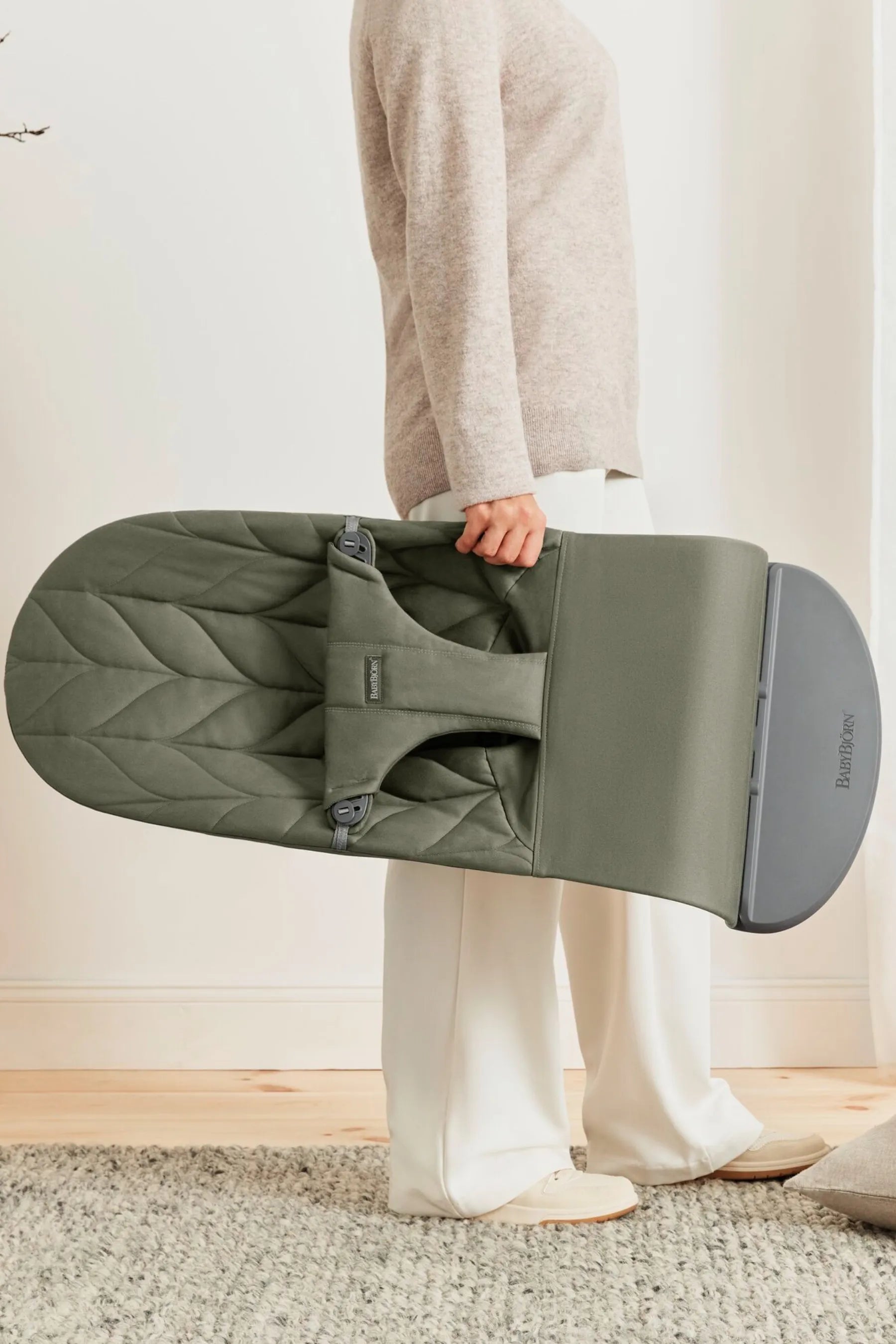 Бебешки Шезлонг Bliss Dark Green (petal Quilt, Woven) Babybjörn