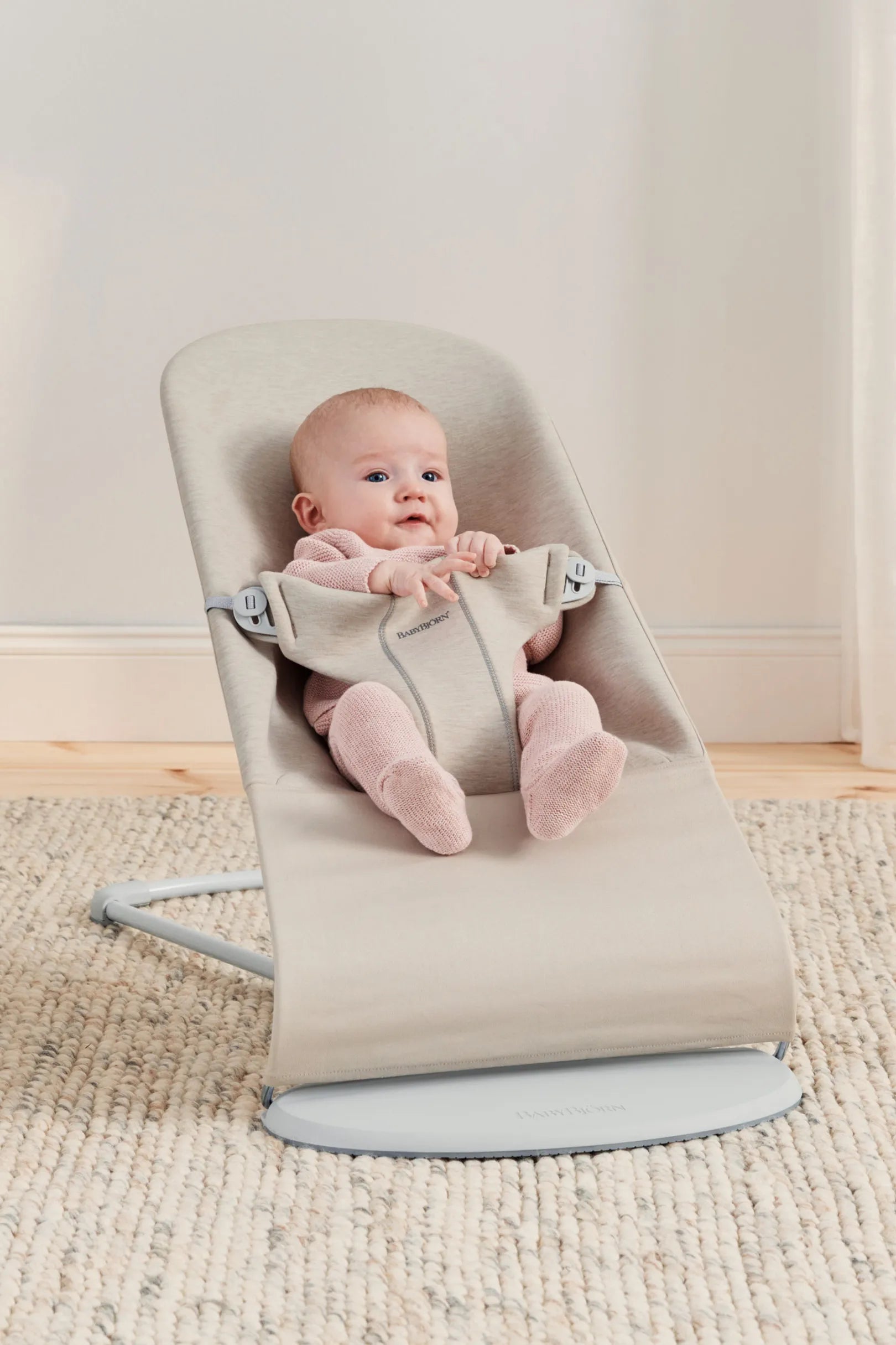 Бебешки Шезлонг Bliss Jersey 3d Light Beige Babybjörn