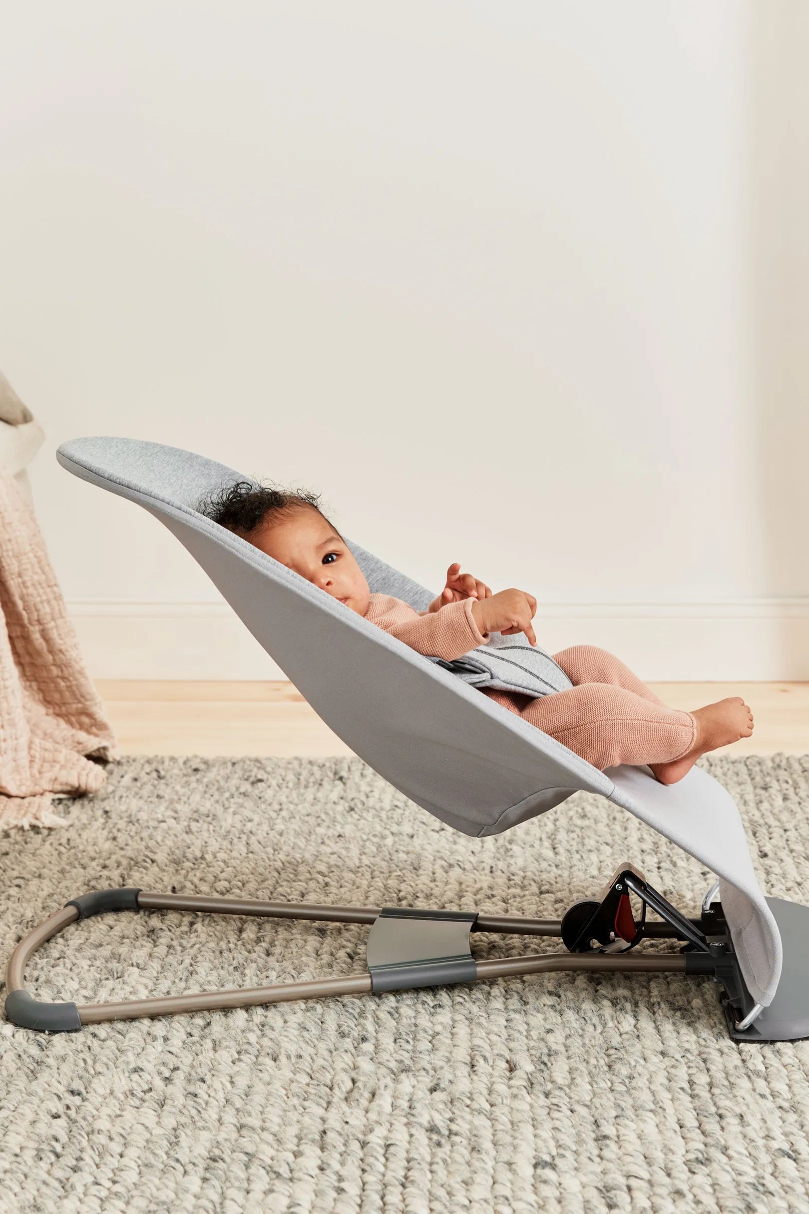 Бебешки Шезлонг Bliss Jersey 3d Light Grey Babybjörn