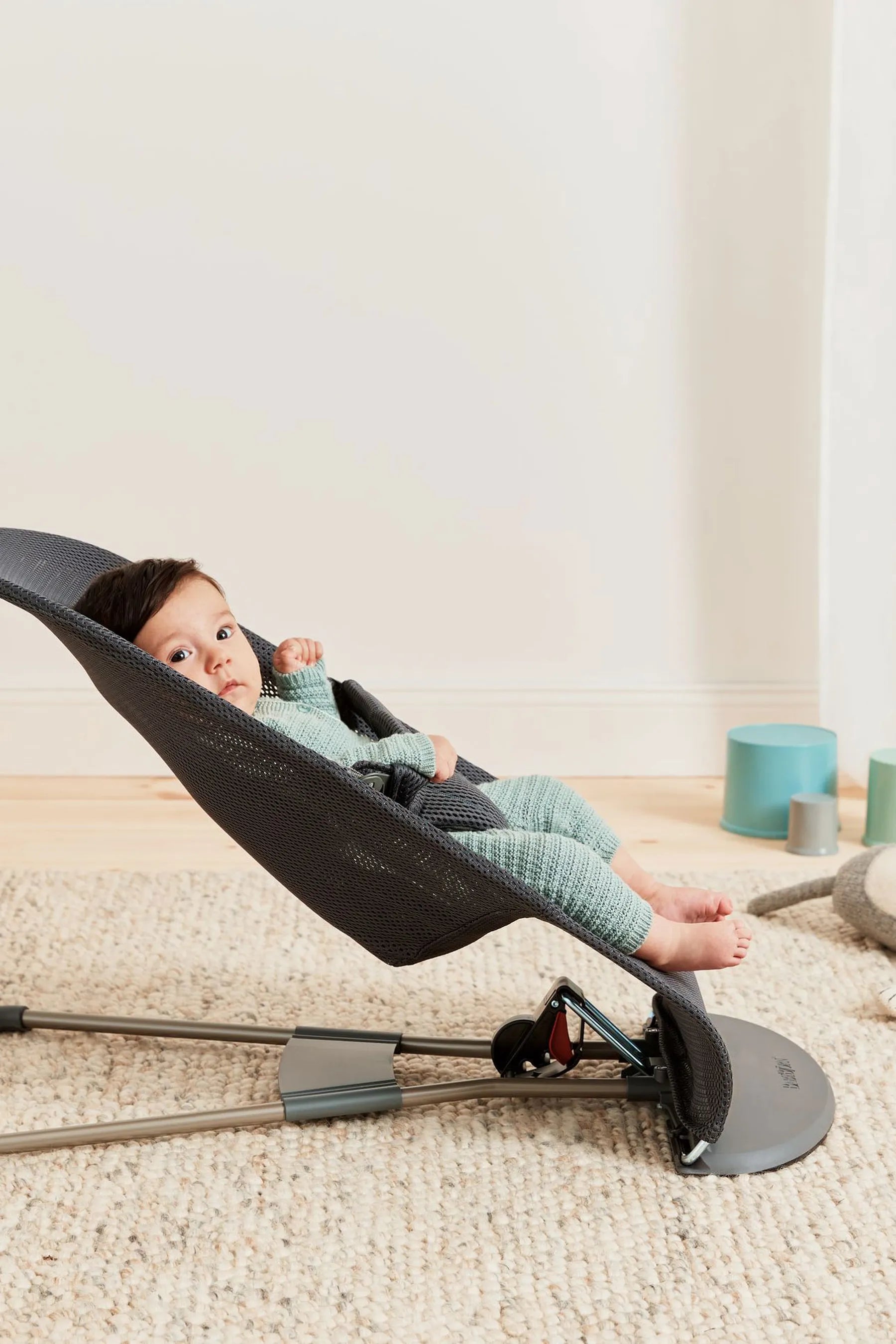 Бебешки Шезлонг Bliss (mesh) Anthracite Babybjörn