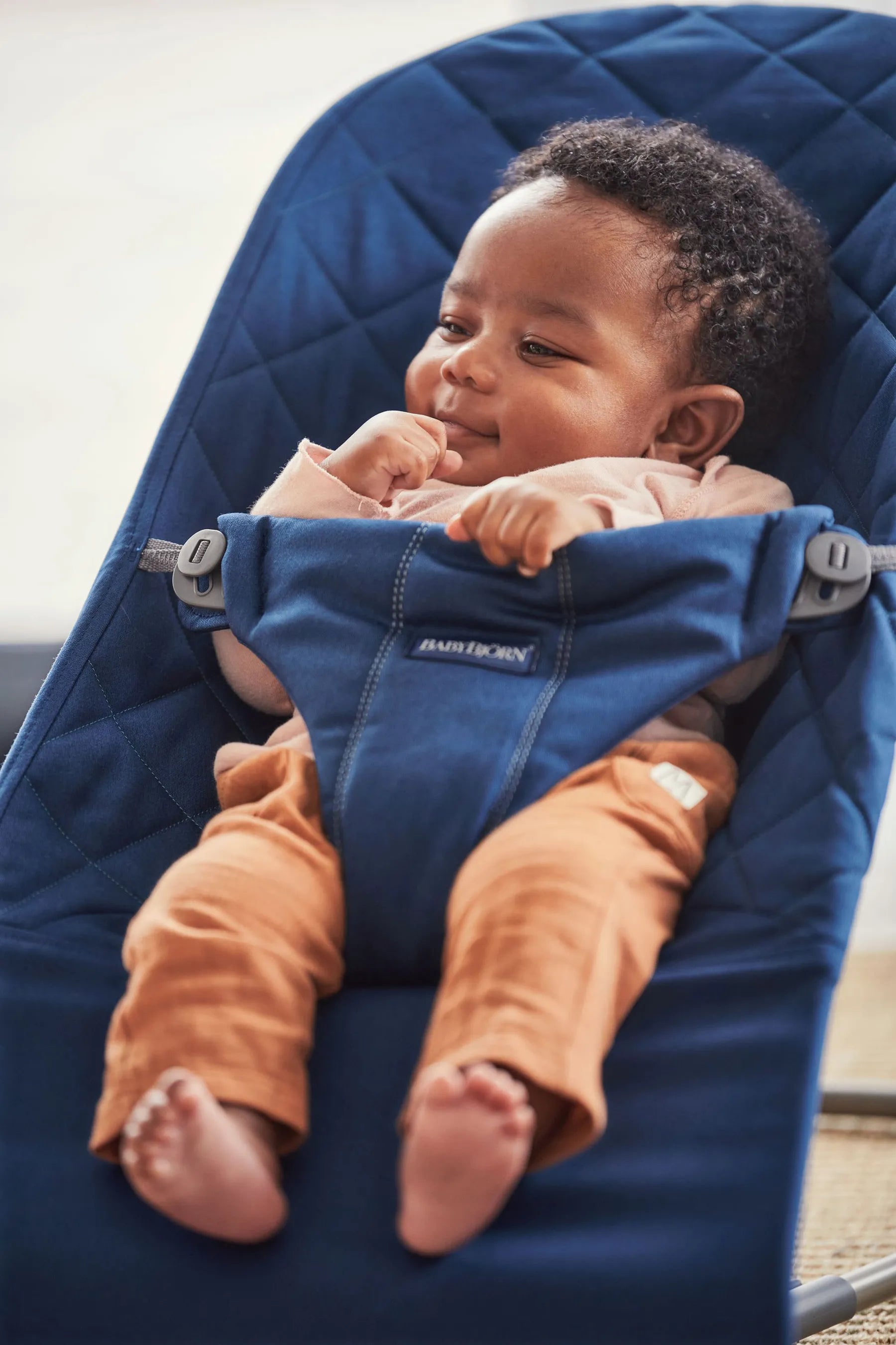 Бебешки Шезлонг Bliss Midnight Blue (classic Quilt, Cotton) Babybjörn