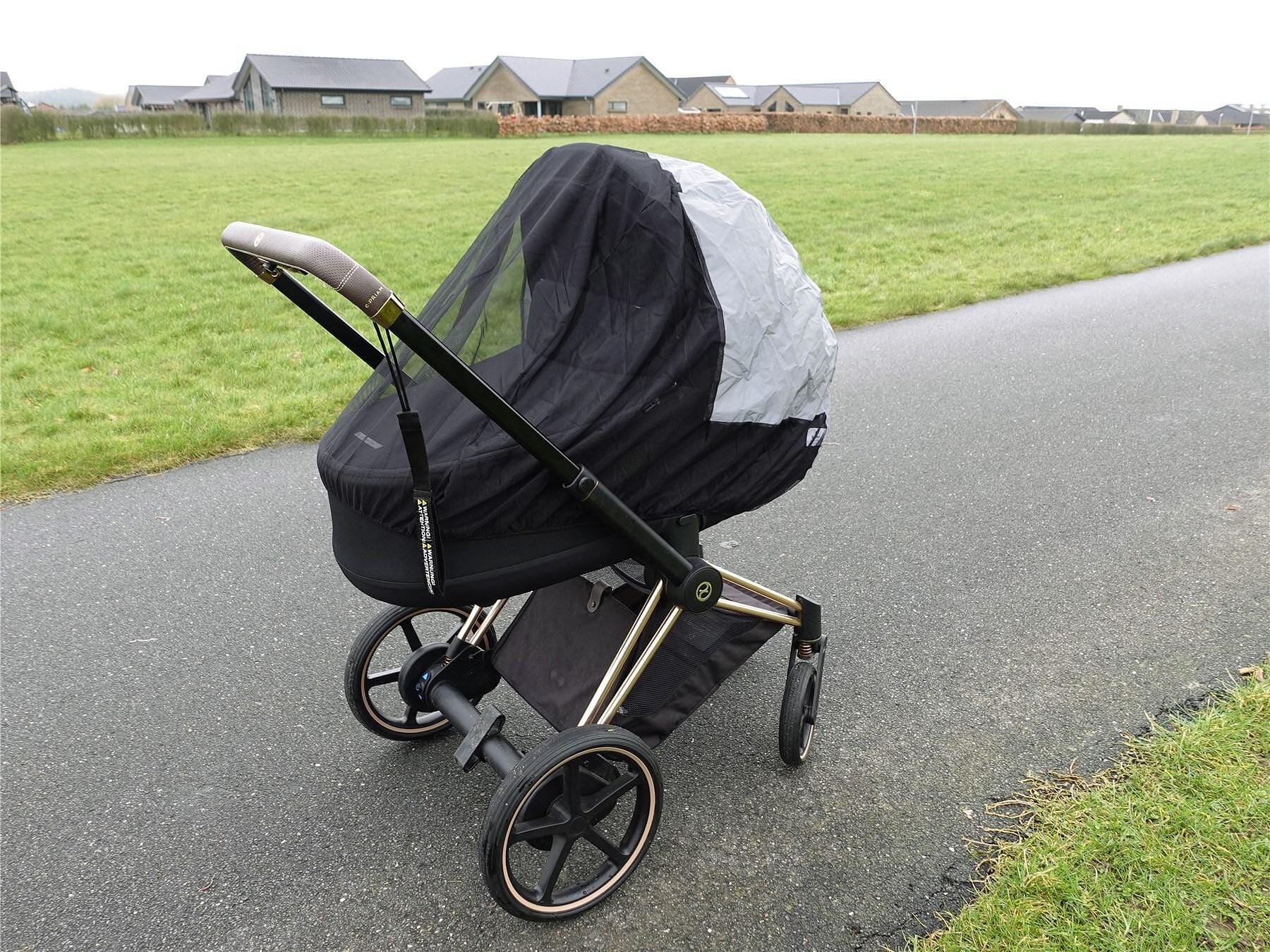 Babydan - Светлоотразителeн Комарник За Количка