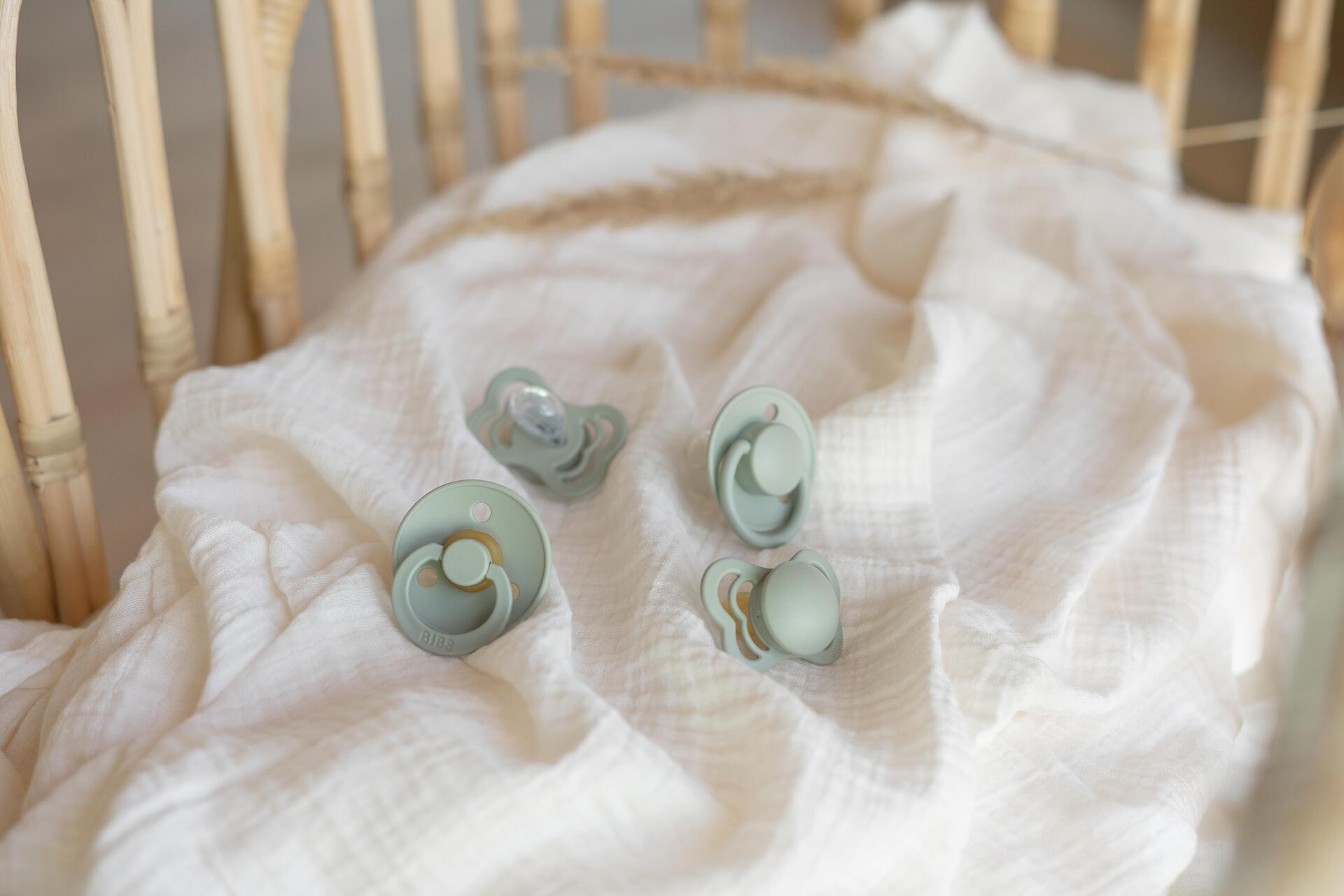 Colour Gumi Cumi 2 db (6-18 hó) Sage Cloud Bibs
